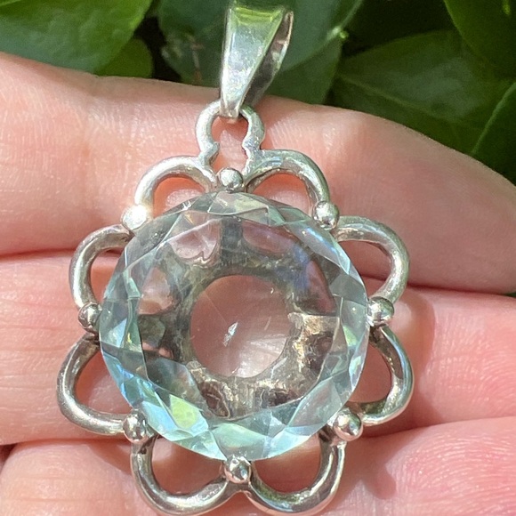 VINTAGE MEXICO OVERSIZED SEA FOAM GREEN PASTE FLOWER PENDANT 925 SS STATEMENT